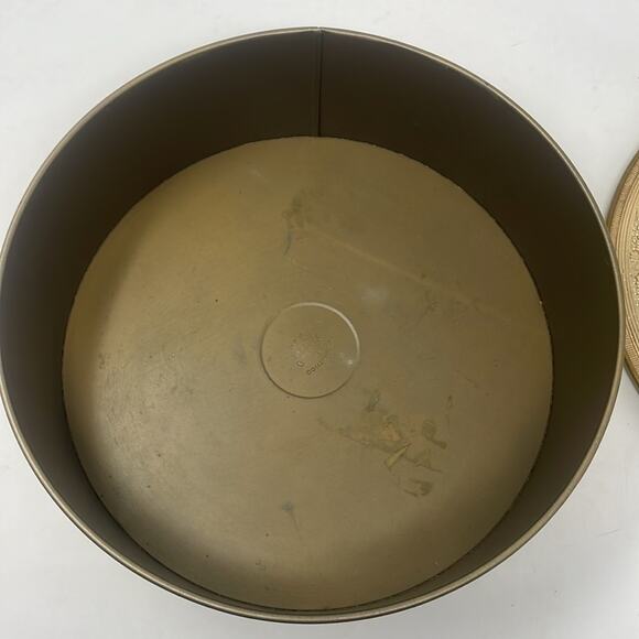 Vintage Guildcraft New York Embossed Tim - Picture 7 of 13